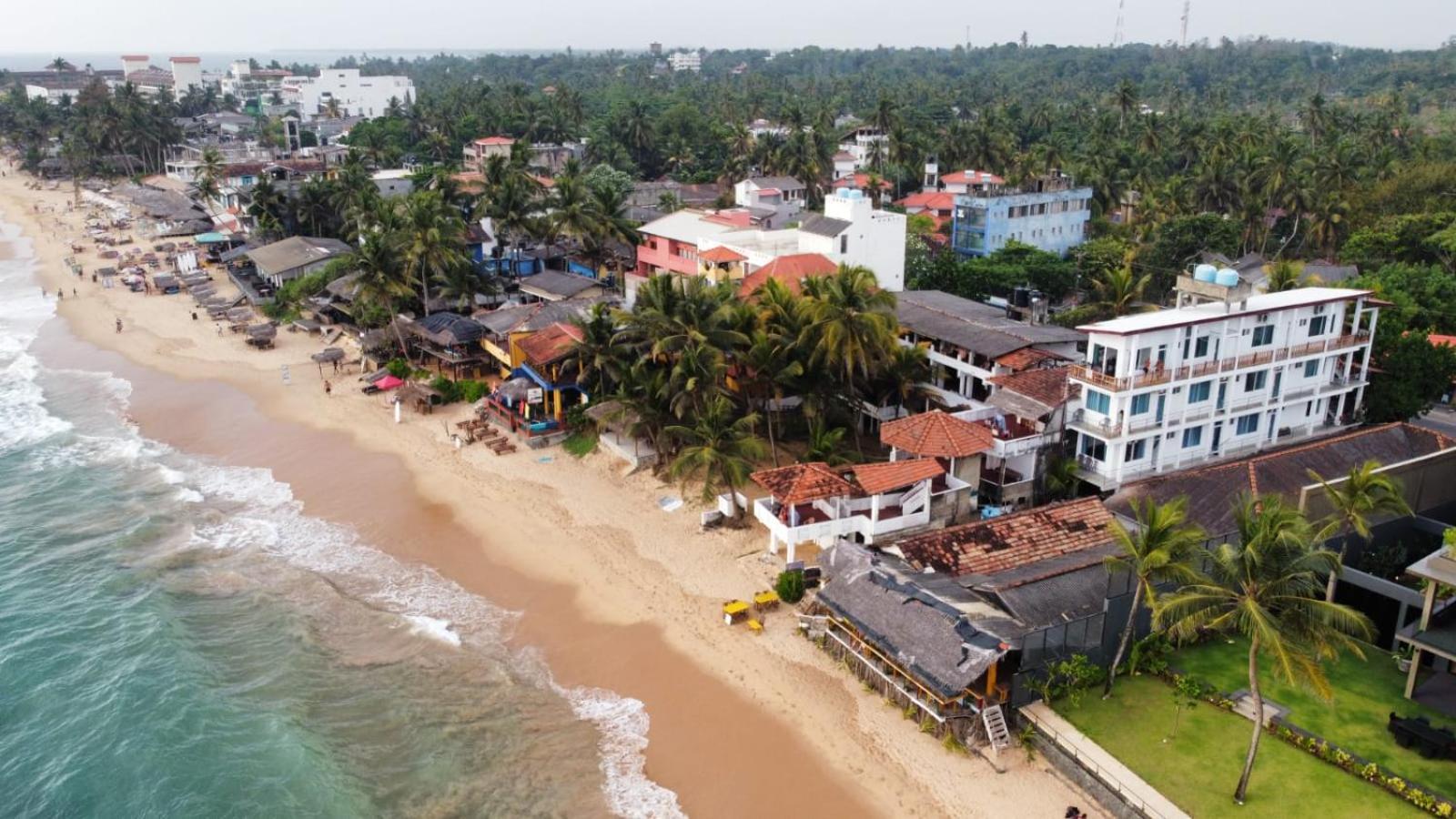 Hotel Remember Hikkaduwa Buitenkant foto